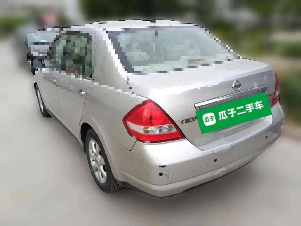 Nissan Tiida Sedan 2006 1.6JE AT — миниатюра 4