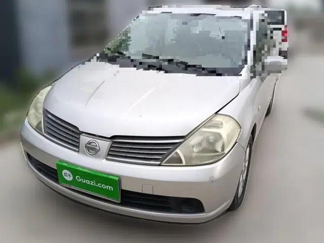 Nissan Tiida Sedan 2006 1.6JE AT