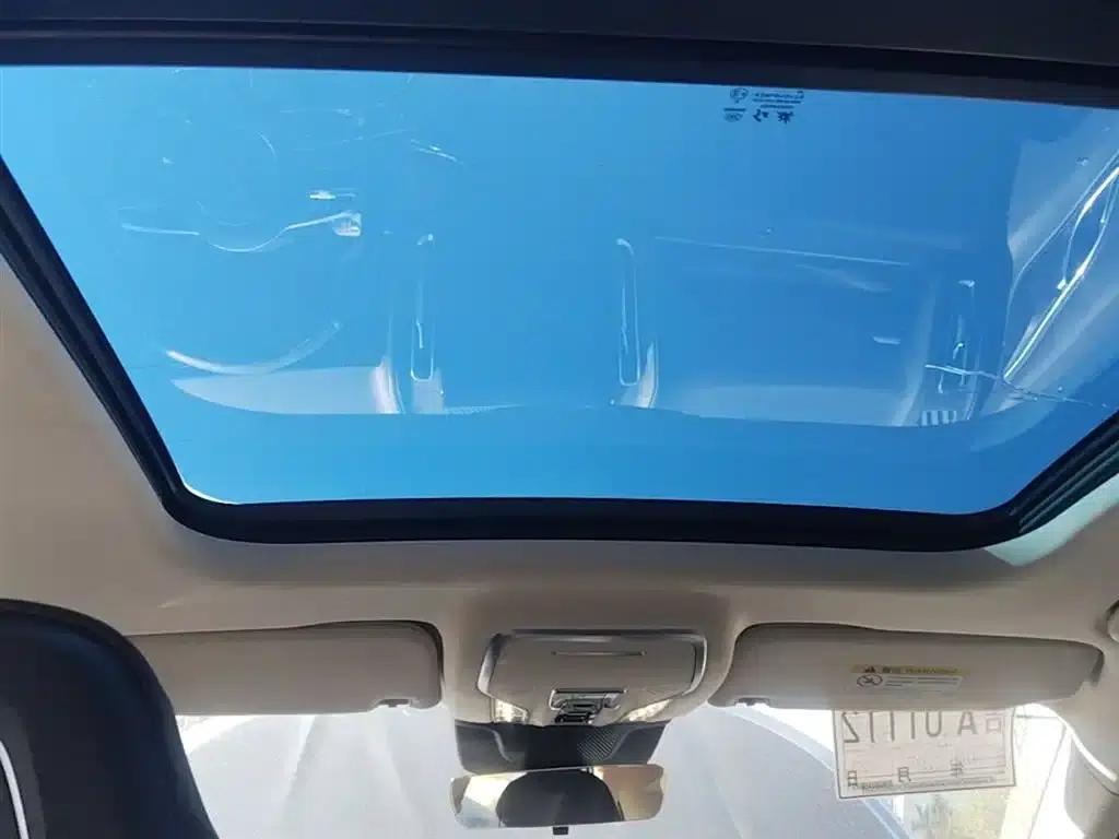 Hongqi HS3 2023 1.5T 2WD Goodness Edition — миниатюра 18