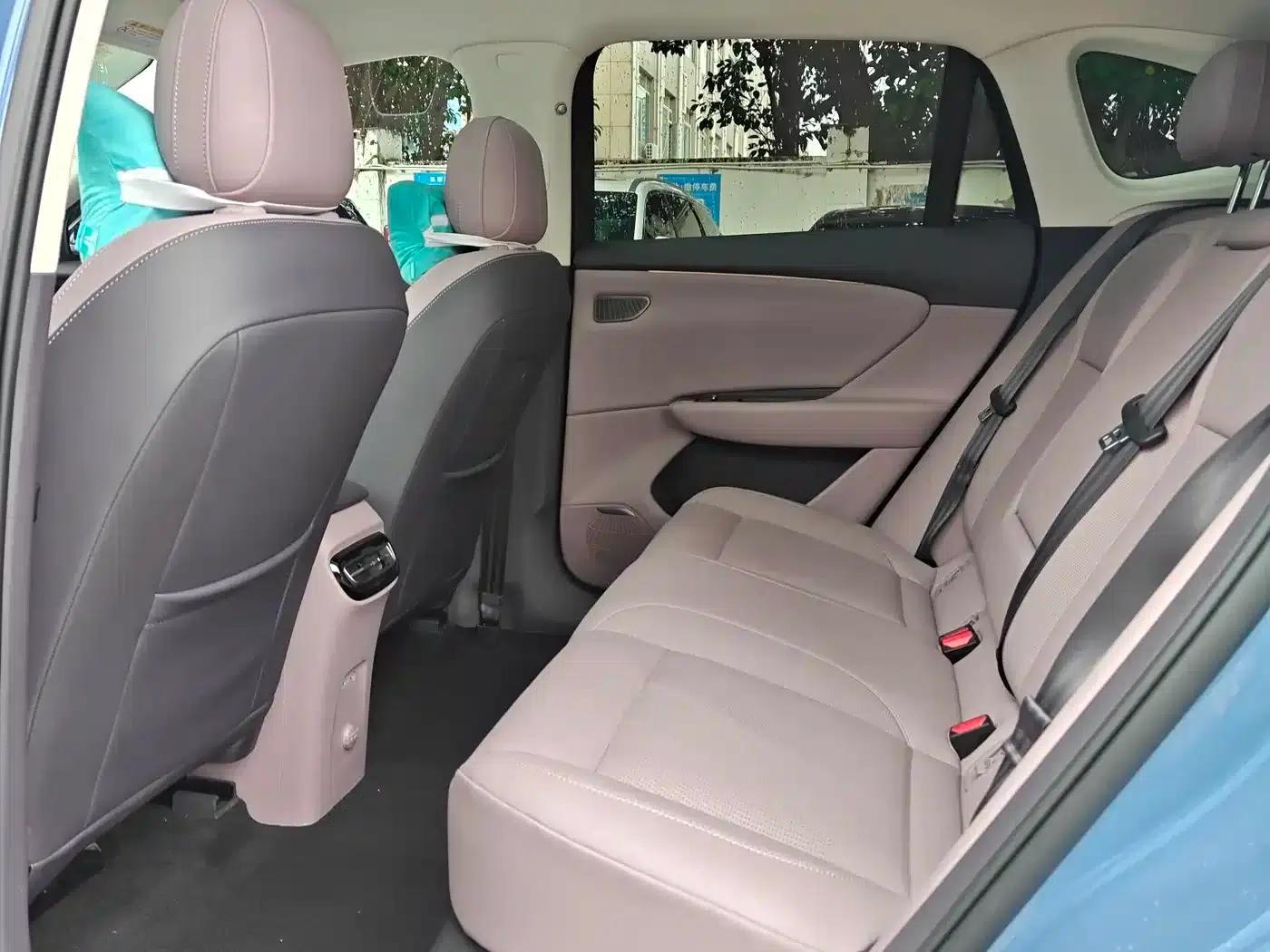 Hongqi Tiangong 06 2025 660 4WD Smart Selection Edition — миниатюра 8