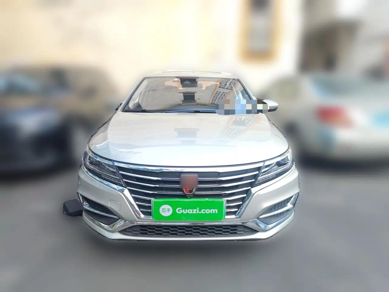 Roewe i6 New Energy 2017 45T Hybrid Connected Smart Edition — миниатюра 2