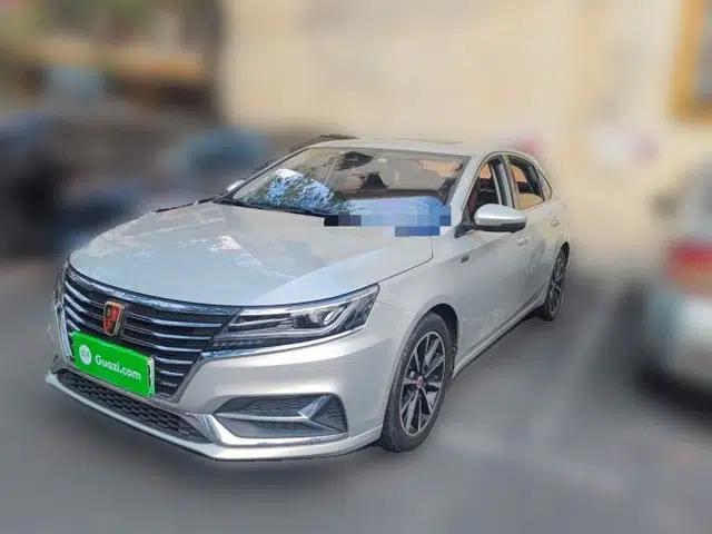 Roewe i6 New Energy 2017 45T Hybrid Connected Smart Edition
