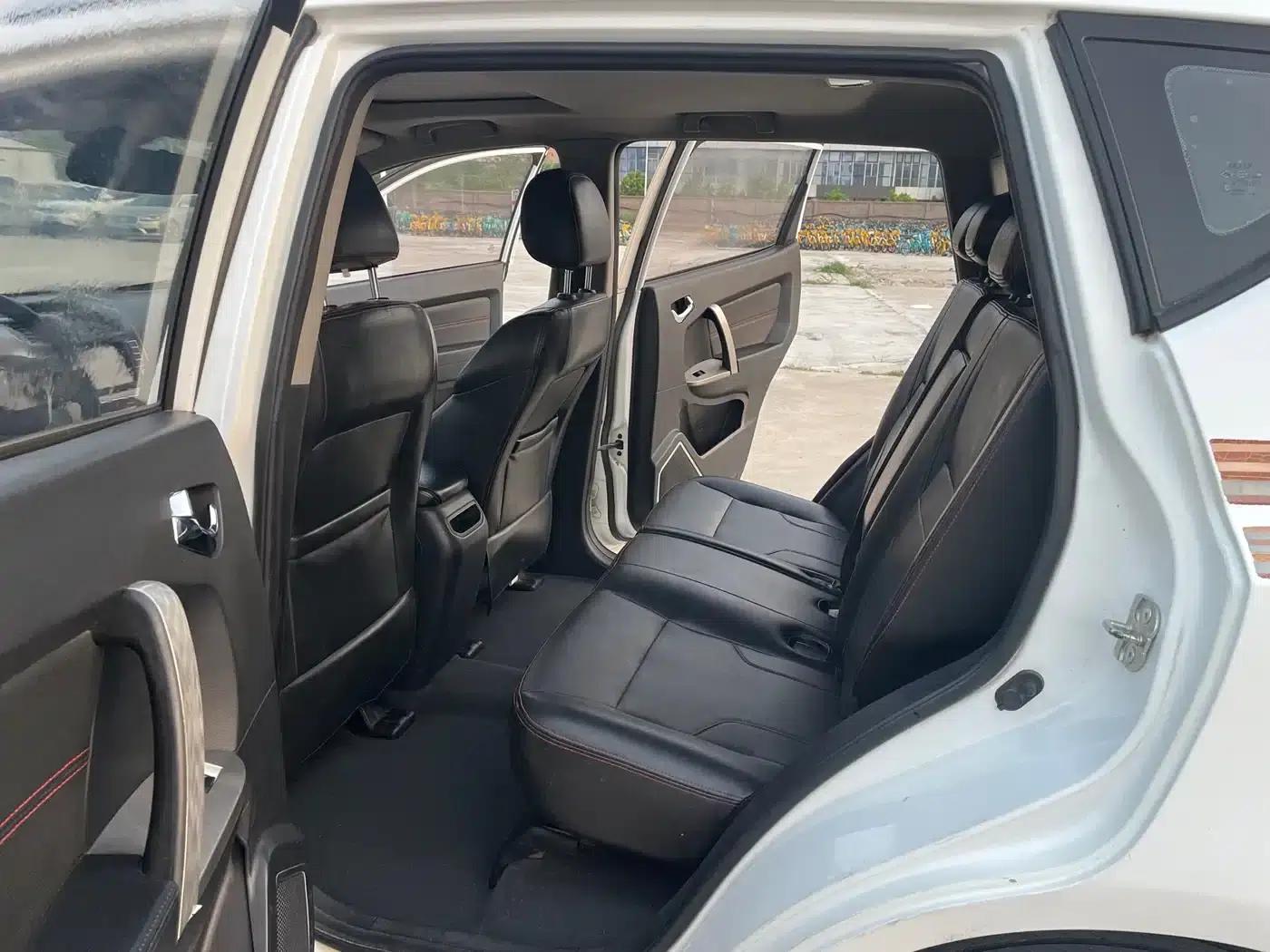 Geely GX7 2015 Classic Edition 1.8L Manual New Urban Upgrade Version (National V Emission Standard) — миниатюра 6