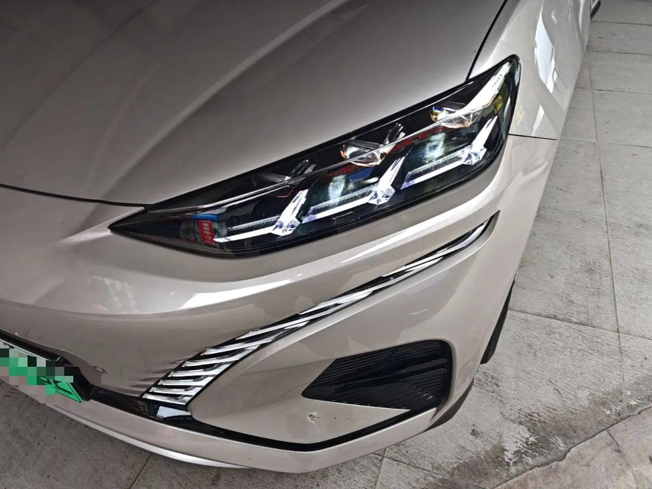 Denza N7 2023 Long-Range Performance Max Edition — миниатюра 5