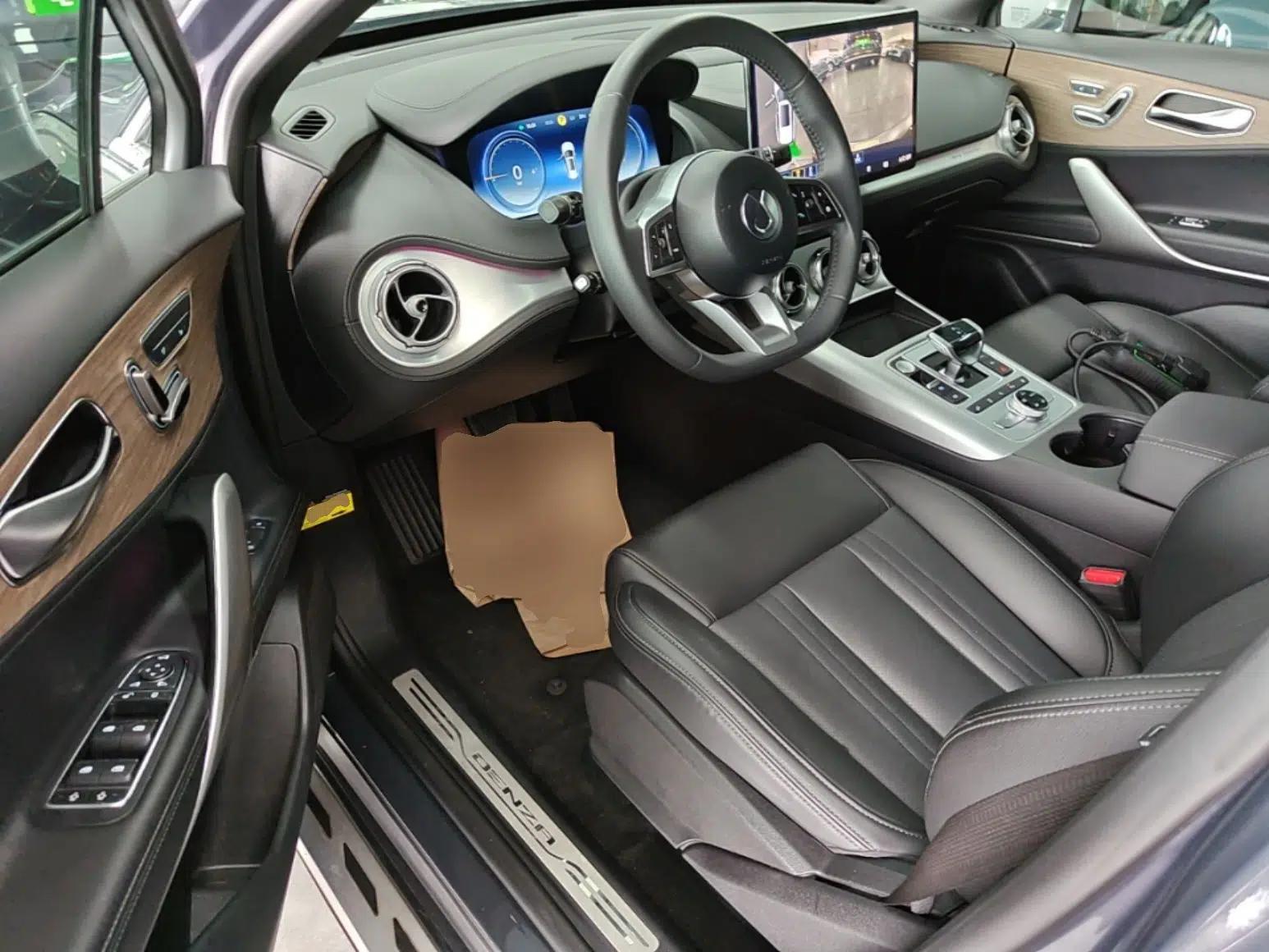 Denza X 2020 PHEV Sport Edition — миниатюра 19