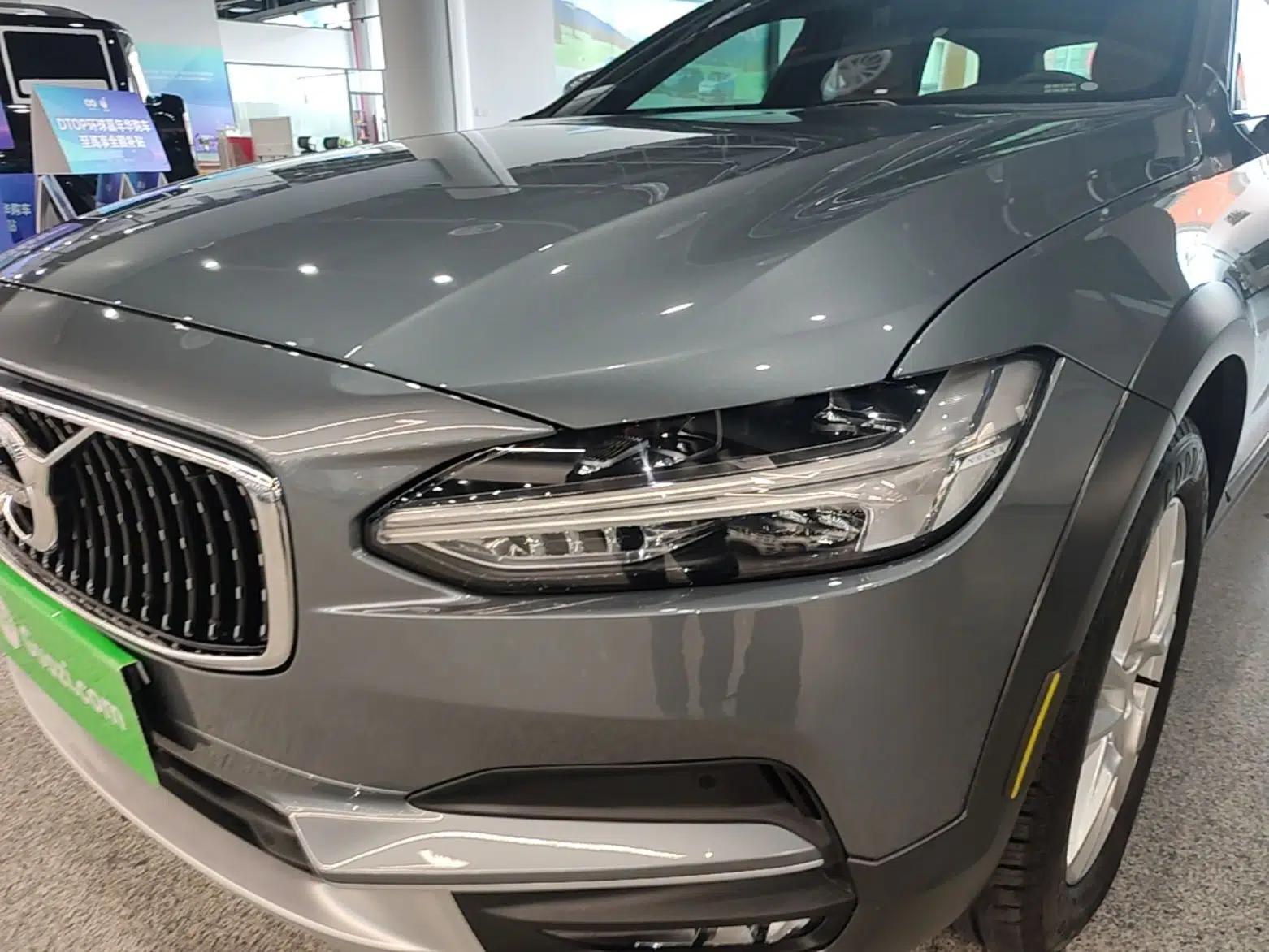 Volvo V90 2019 Cross Country T5 AWD Smart Range Version China VI Standard — миниатюра 9