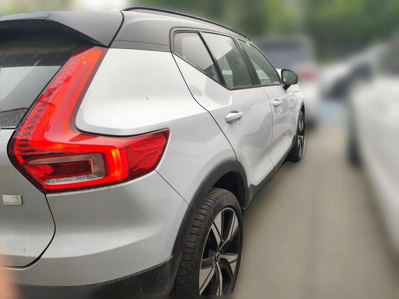 Volvo XC40 New Energy 2021 P8 Pure Electric All-Wheel Drive Smart Luxury Sport Edition — миниатюра 5