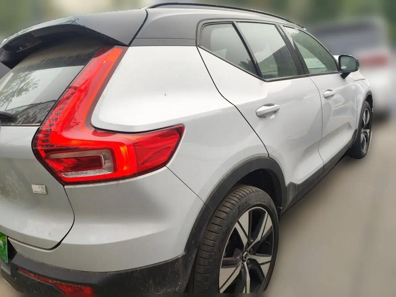 Volvo XC40 New Energy 2021 P8 Pure Electric All-Wheel Drive Smart Luxury Sport Edition — миниатюра 6