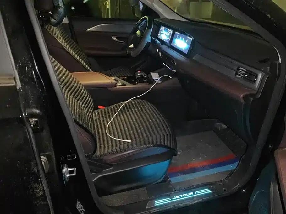 Jetour X90 PLUS 2024 1.6TD DCT Villa PRO 7-seater — миниатюра 8