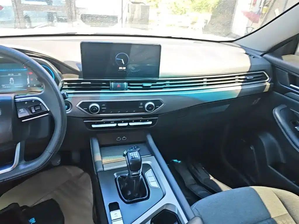 Jetour X70S 2022 1.5T Manual Youth Edition 5-seater — миниатюра 13