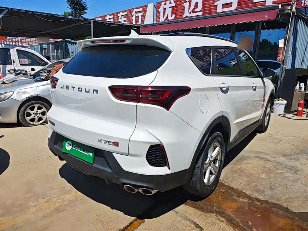 Jetour X70S 2022 1.5T Manual Youth Edition 5-seater — миниатюра 7