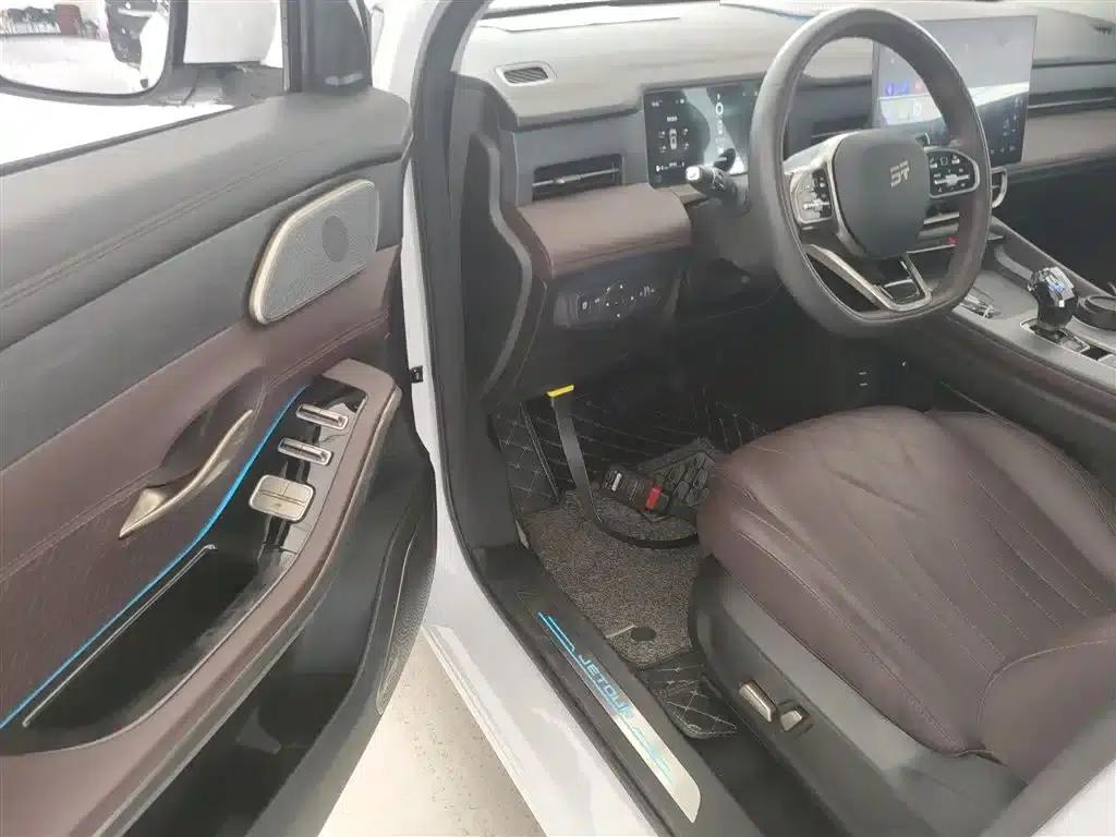 Jetour X90 PRO 2024 2.0T DCT Premium Edition 7-seater — миниатюра 12