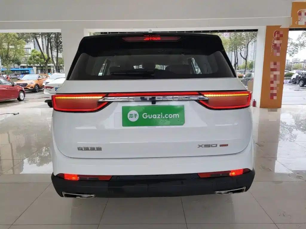 Jetour X90 PRO 2024 2.0T DCT Premium Edition 7-seater — миниатюра 4