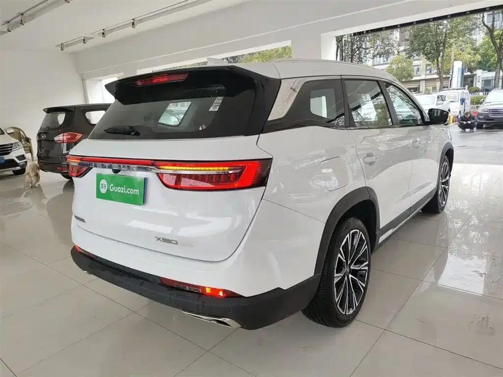 Jetour X90 PRO 2024 2.0T DCT Premium Edition 7-seater — миниатюра 5