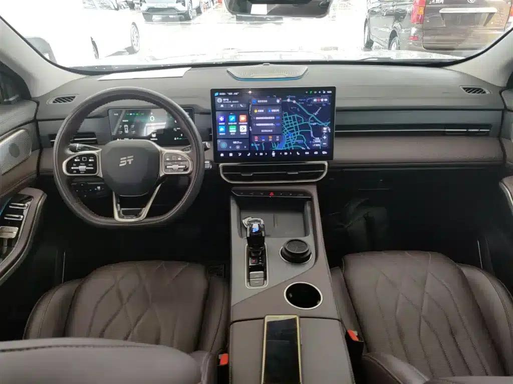 Jetour X90 PRO 2024 2.0T DCT Premium Edition 7-seater — миниатюра 6