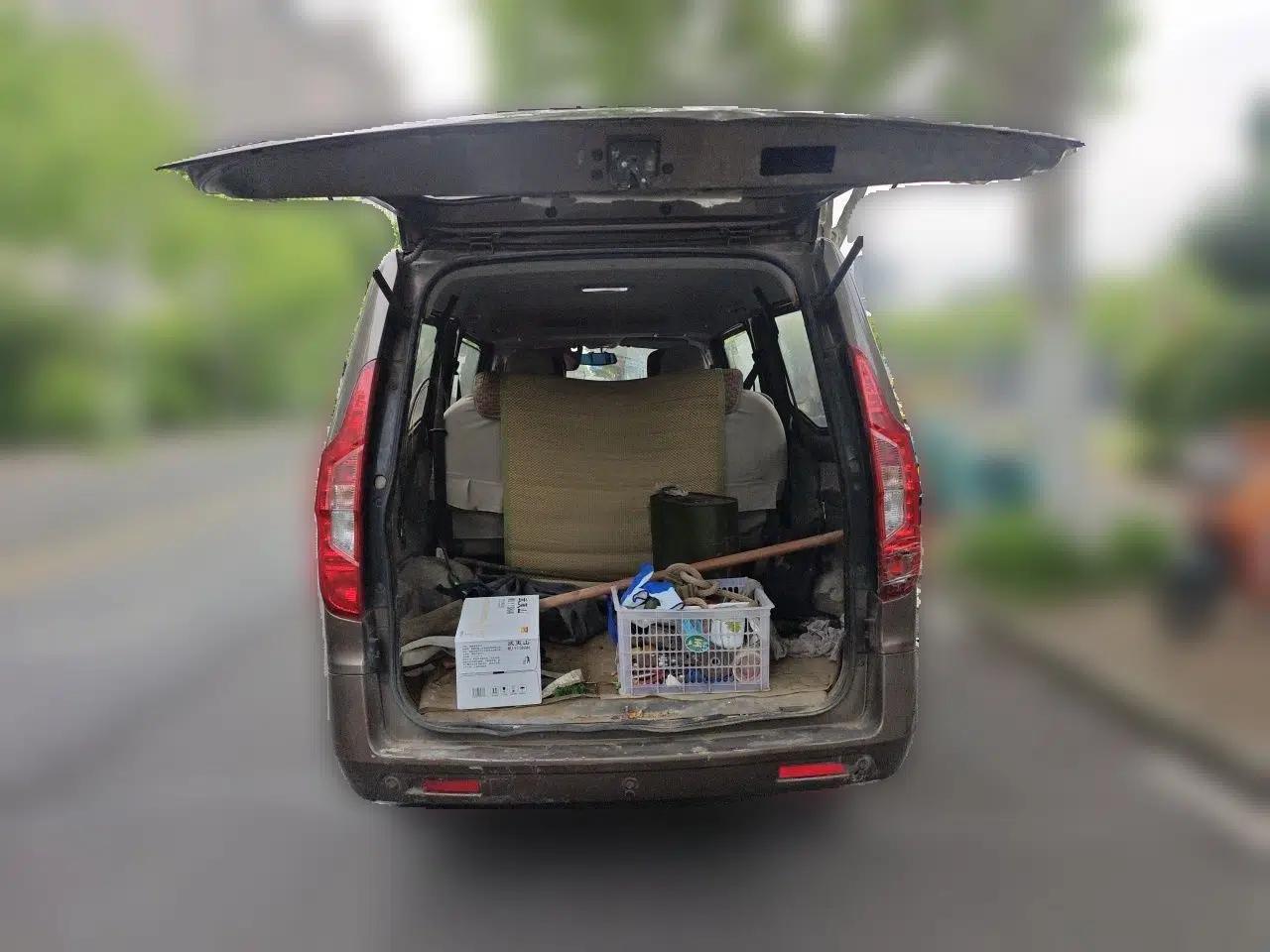 Wuling Zhengcheng 2015 1.5L Comfort L3C — миниатюра 20