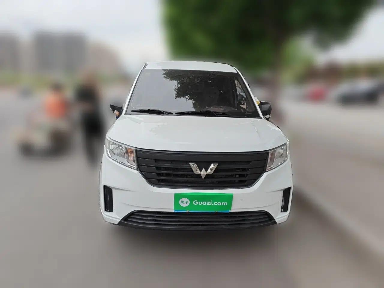 Wuling Zhengcheng 2021 1.5T Manual Comfort Version — миниатюра 2