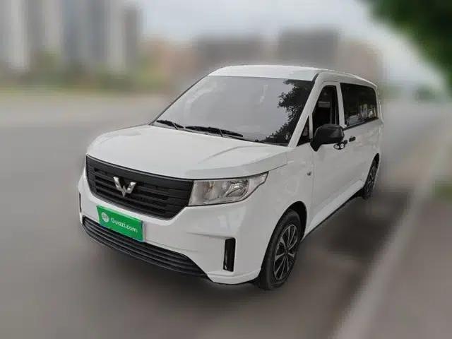 Wuling Zhengcheng 2021 1.5T Manual Comfort Version