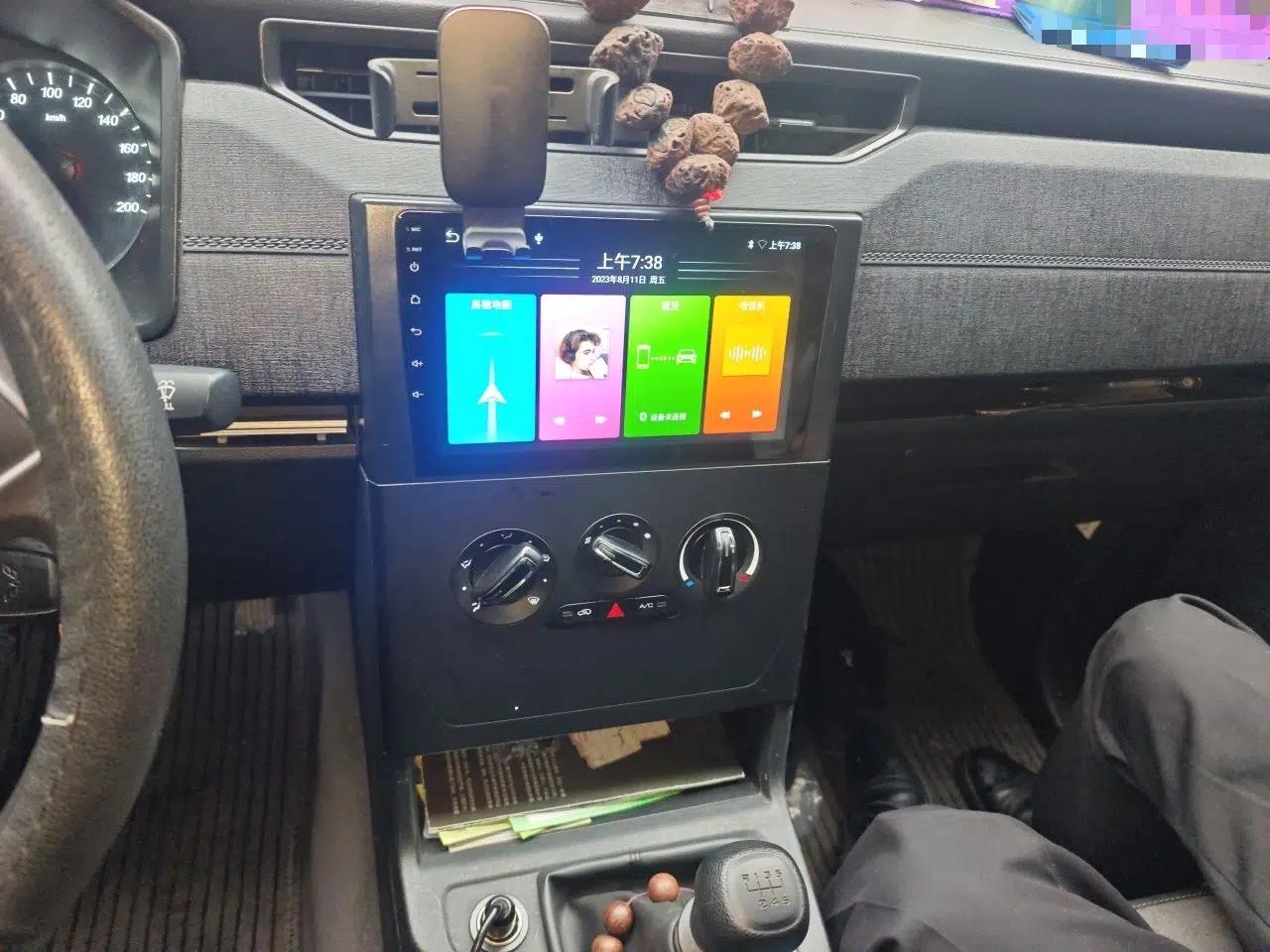 Wuling Zhengcheng 2022 2.0L Manual Entrepreneurial Version — миниатюра 14
