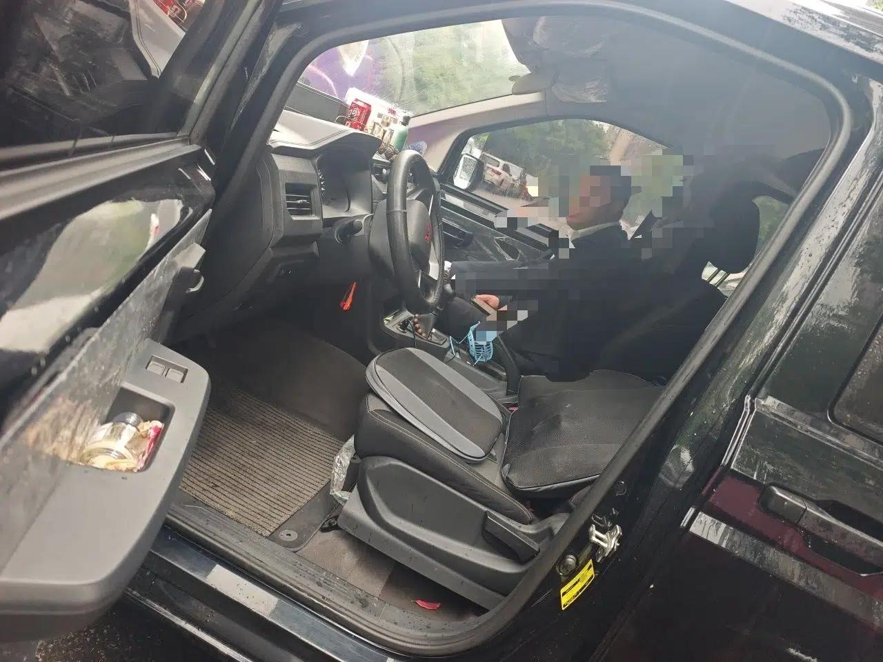 Wuling Zhengcheng 2022 2.0L Manual Entrepreneurial Version — миниатюра 17