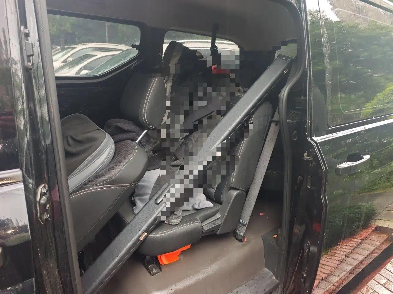 Wuling Zhengcheng 2022 2.0L Manual Entrepreneurial Version — миниатюра 18