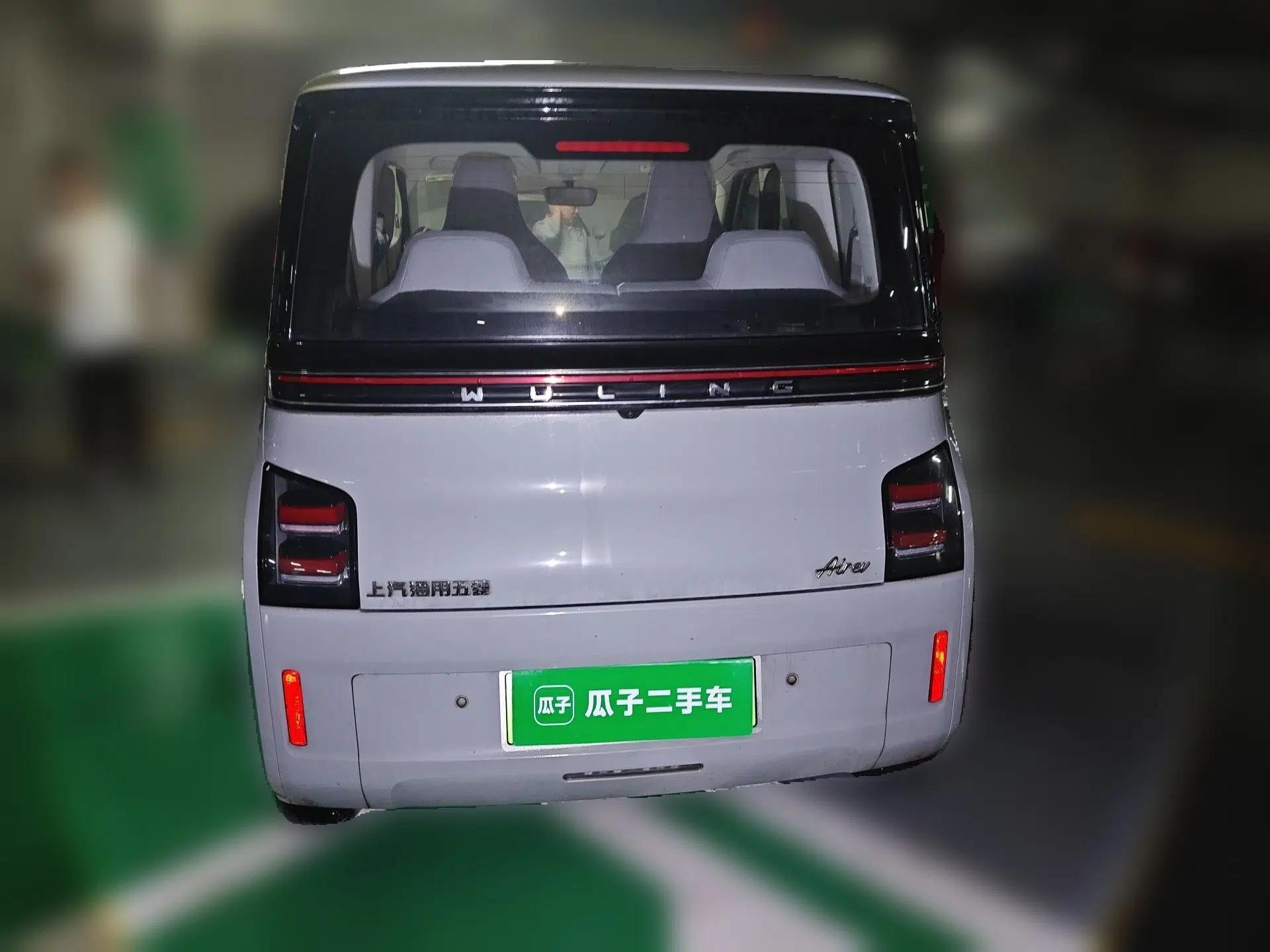 Wuling Air ev 2023 - Four Seats - Advanced Edition — миниатюра 5