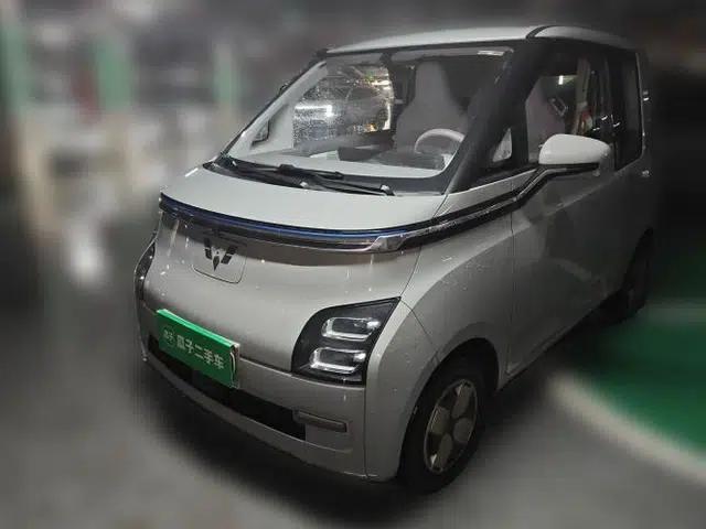 Wuling Air ev 2023 - Four Seats - Advanced Edition
