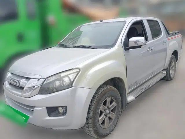 Isuzu D-MAX 2015 2.5T 4x4 Manual Base Version 4JK1