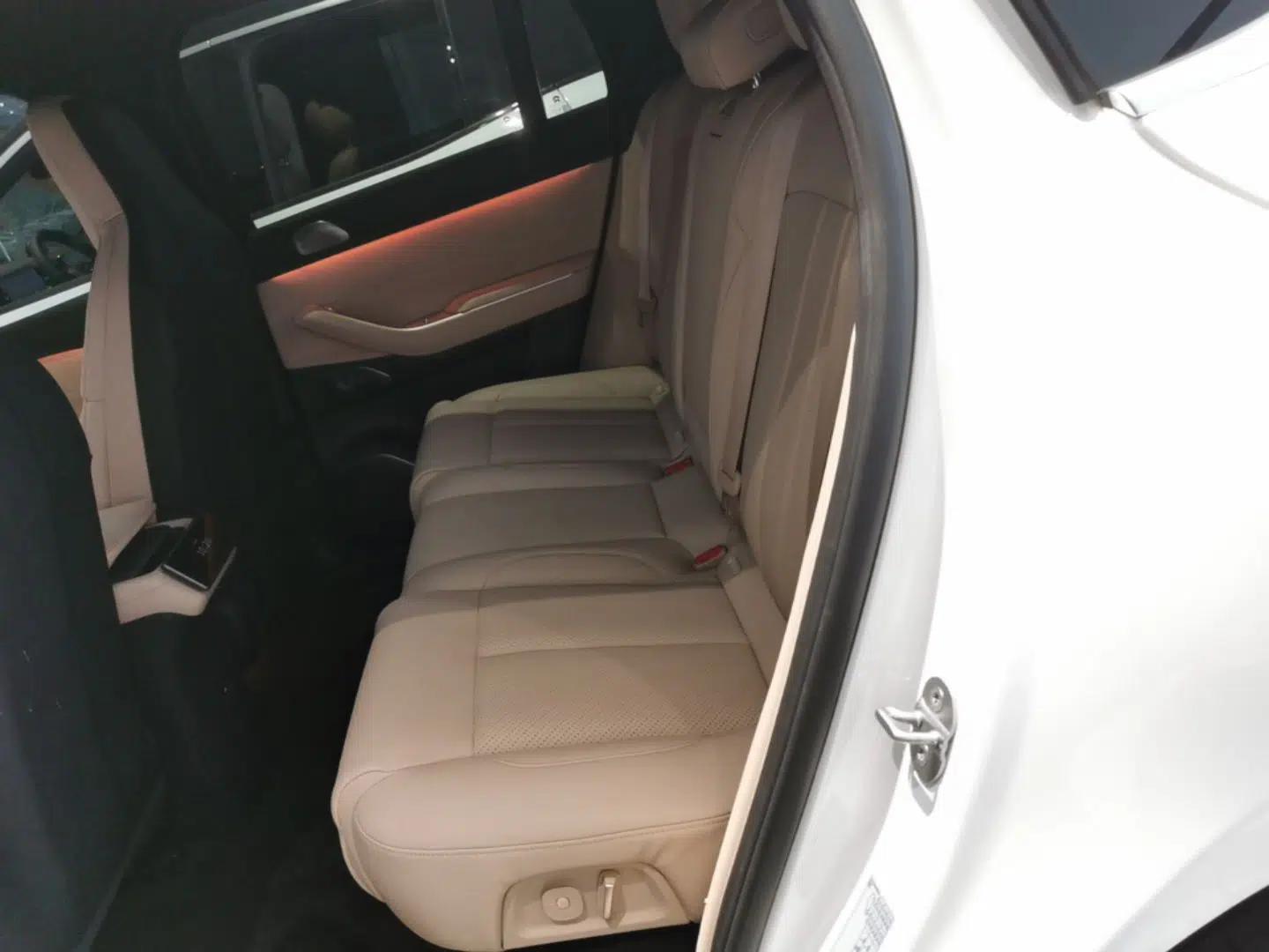 Nio EC7 2024 75 kWh — миниатюра 20