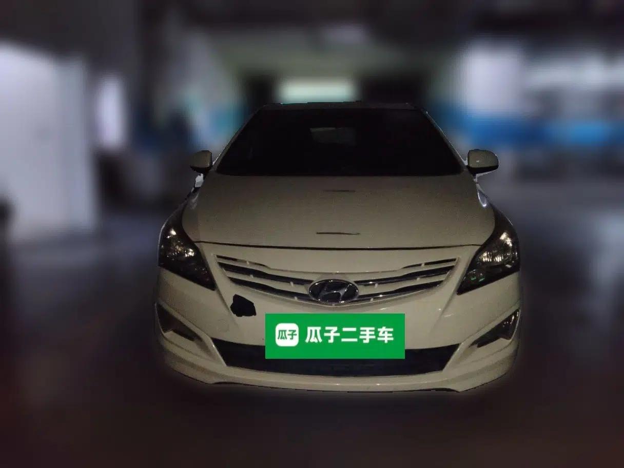 Hyundai Verna Ray 2014 1.4L Manual GLX — миниатюра 2