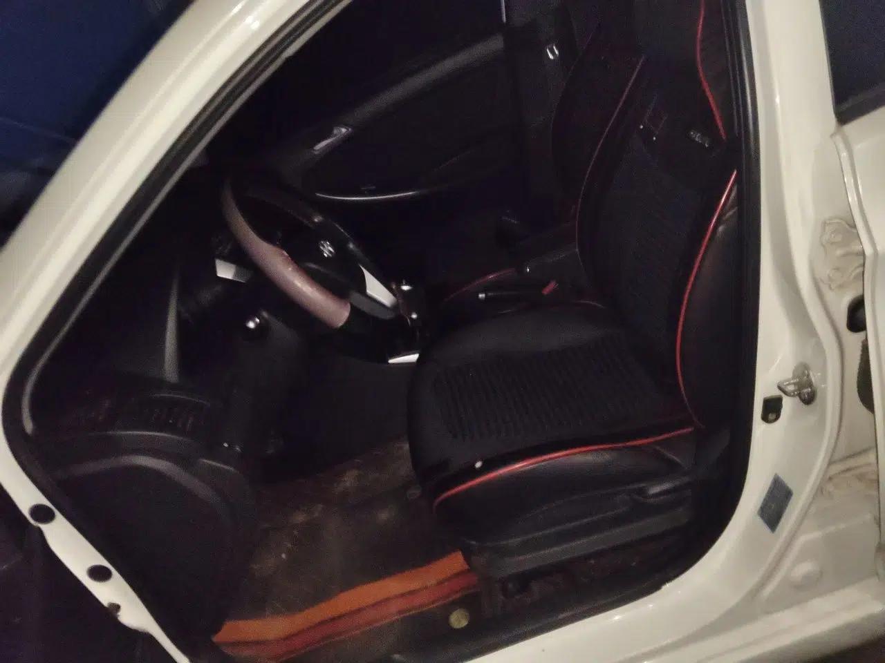 Hyundai Verna Ray 2014 1.4L Manual GLX — миниатюра 16