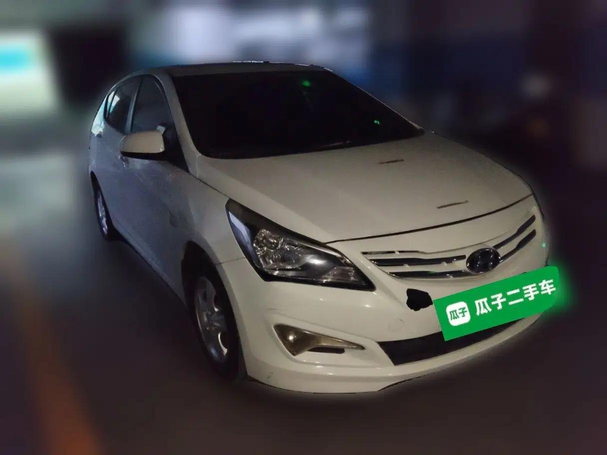 Hyundai Verna Ray 2014 1.4L Manual GLX — миниатюра 3