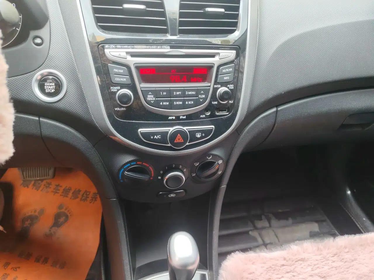 Hyundai Verna Ray 2014 1.6L Automatic TOP — миниатюра 14