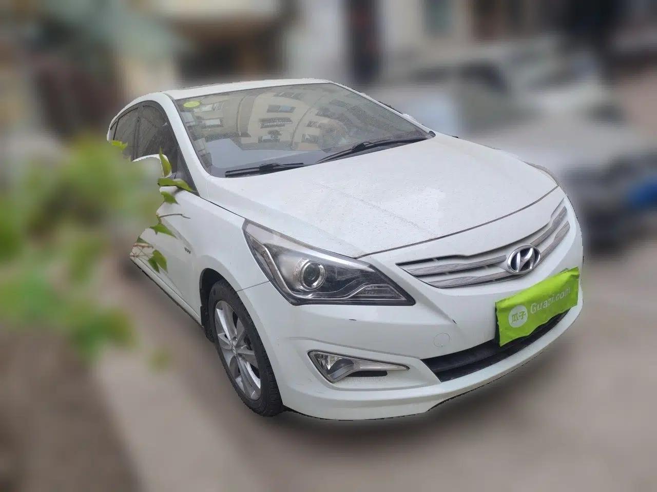 Hyundai Verna Ray 2014 1.6L Automatic TOP — миниатюра 3