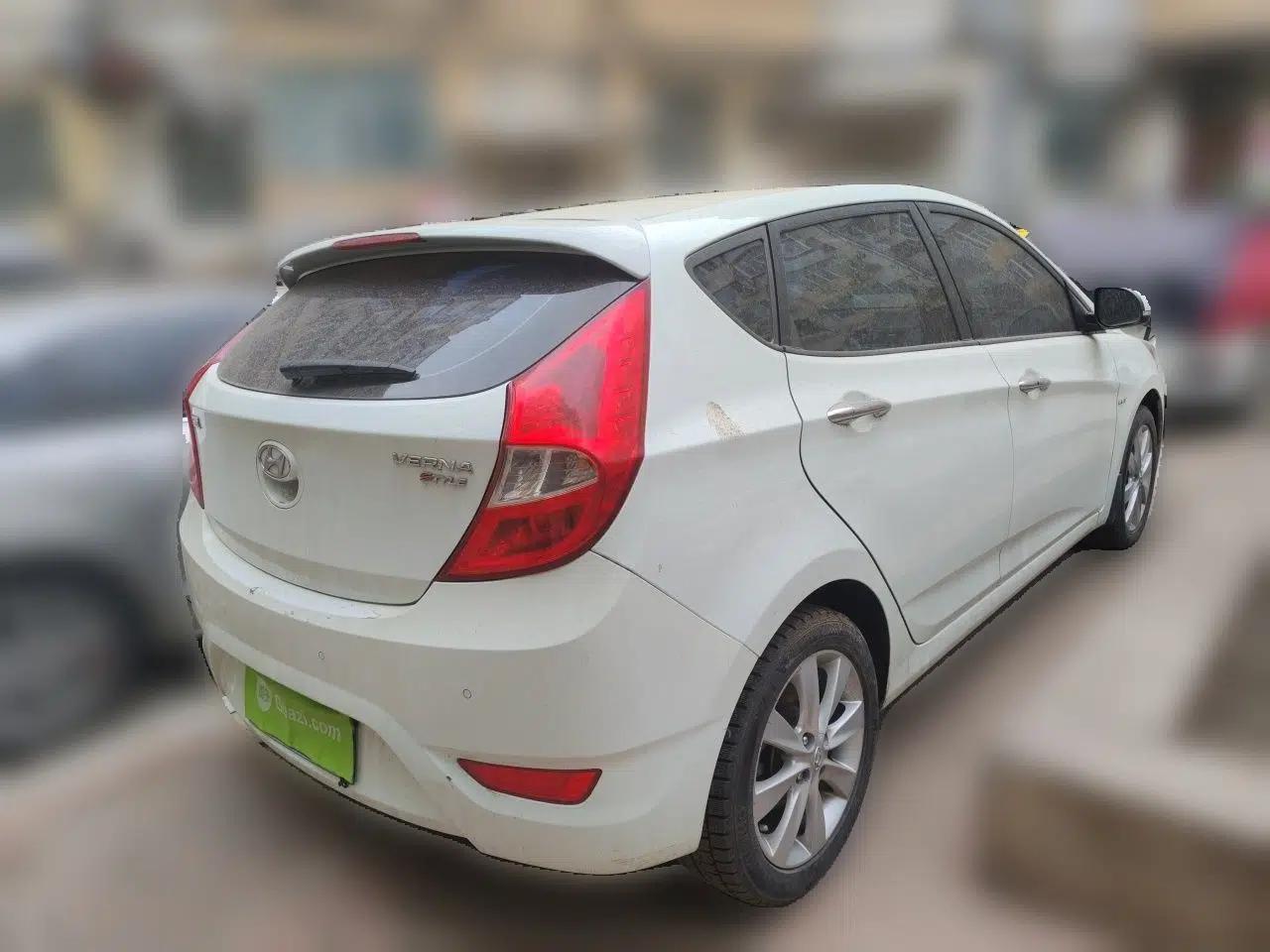 Hyundai Verna Ray 2014 1.6L Automatic TOP — миниатюра 6