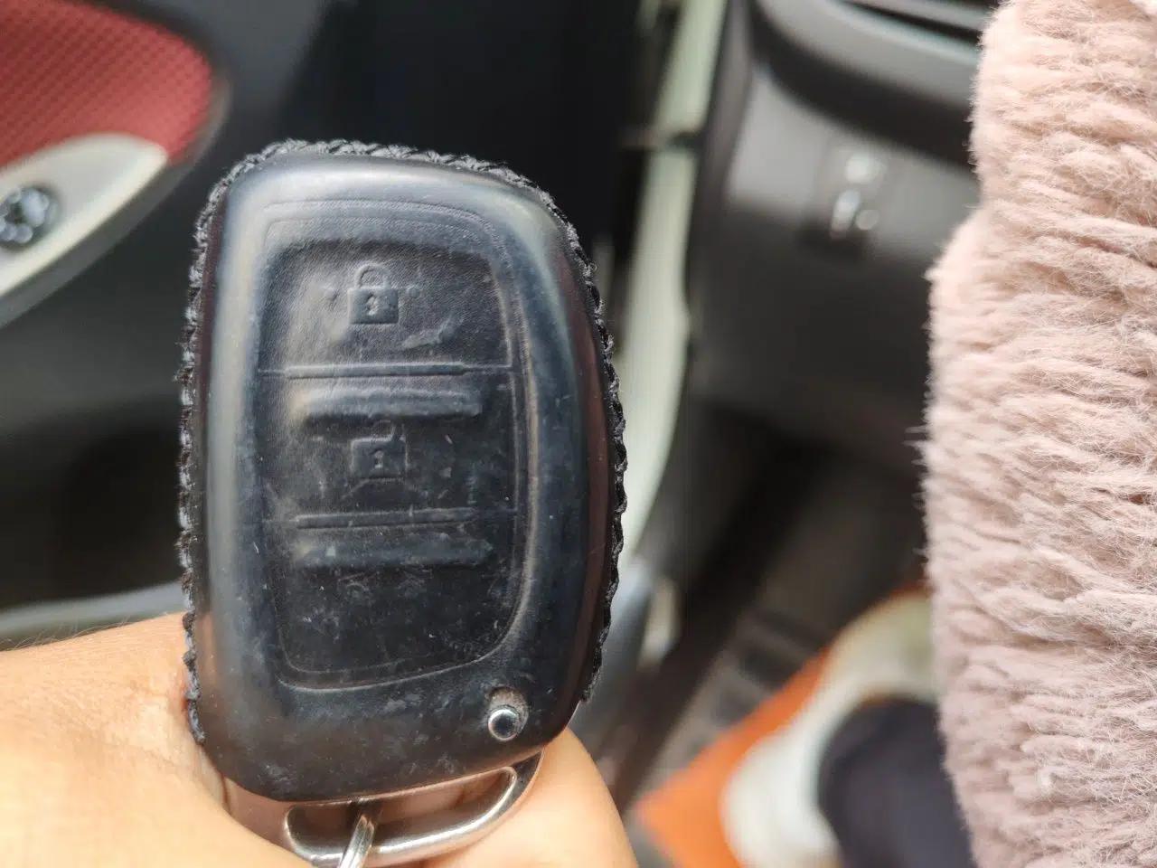 Hyundai Verna Ray 2014 1.6L Automatic TOP — миниатюра 9