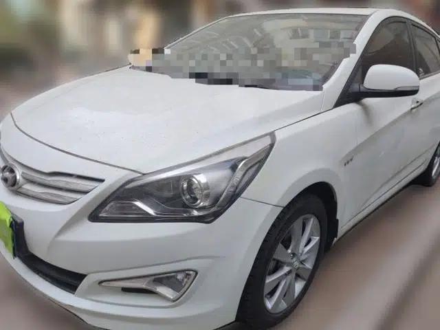 Hyundai Verna Ray 2014 1.6L Automatic TOP