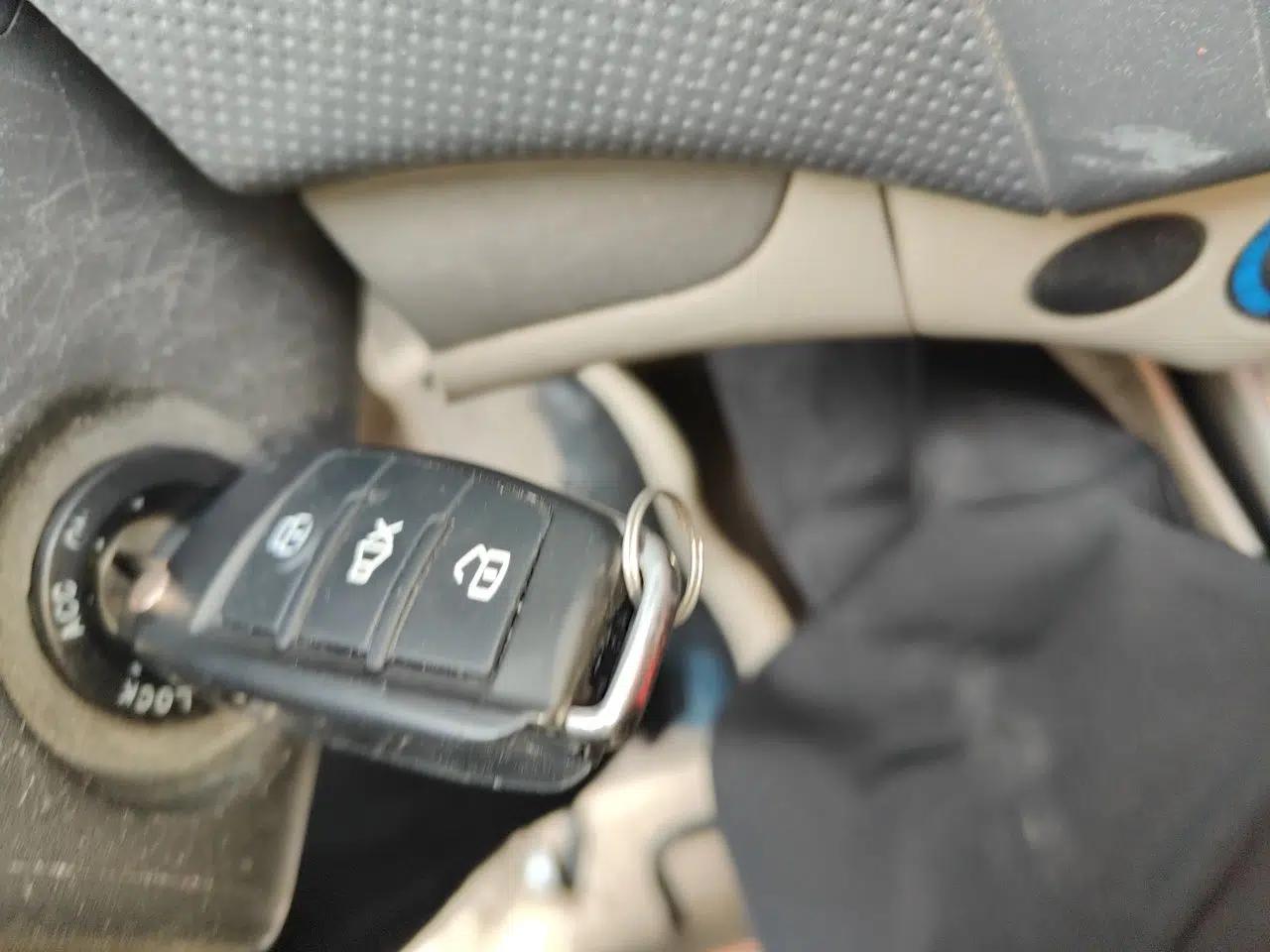 Chevrolet Lova 2009 1.4 SL MT — миниатюра 9