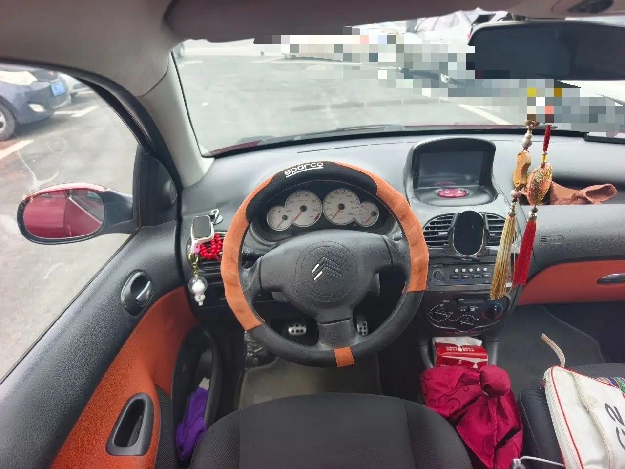 Citroen C2 2012 1.4L Manual Sport Model — миниатюра 11