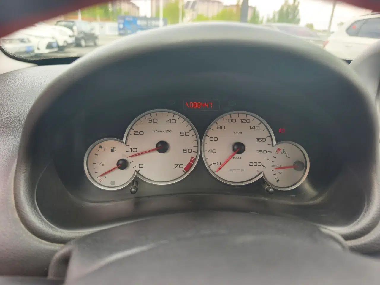 Citroen C2 2012 1.4L Manual Sport Model — миниатюра 12