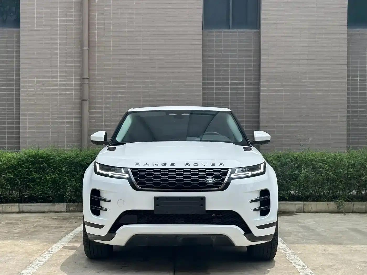 Range Rover Evoque Hybrid 2022 Model P300e Plug-in Electric Hybrid — миниатюра 2