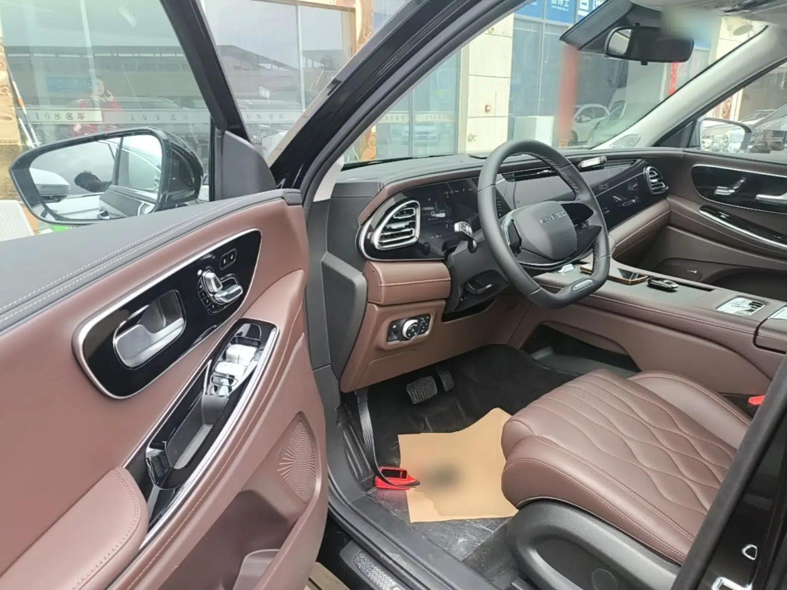 EXEED Lanyue 2026 400T Two-Wheel-Drive Starry Edition 7-Seater — миниатюра 19