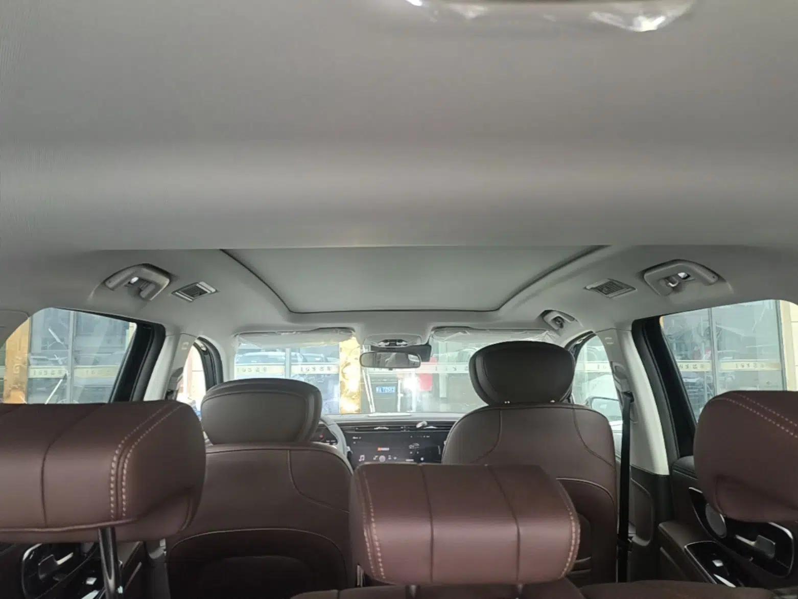 EXEED Lanyue 2026 400T Two-Wheel-Drive Starry Edition 7-Seater — миниатюра 21