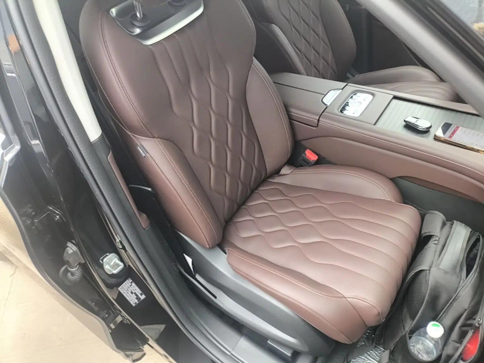 EXEED Lanyue 2026 400T Two-Wheel-Drive Starry Edition 7-Seater — миниатюра 23