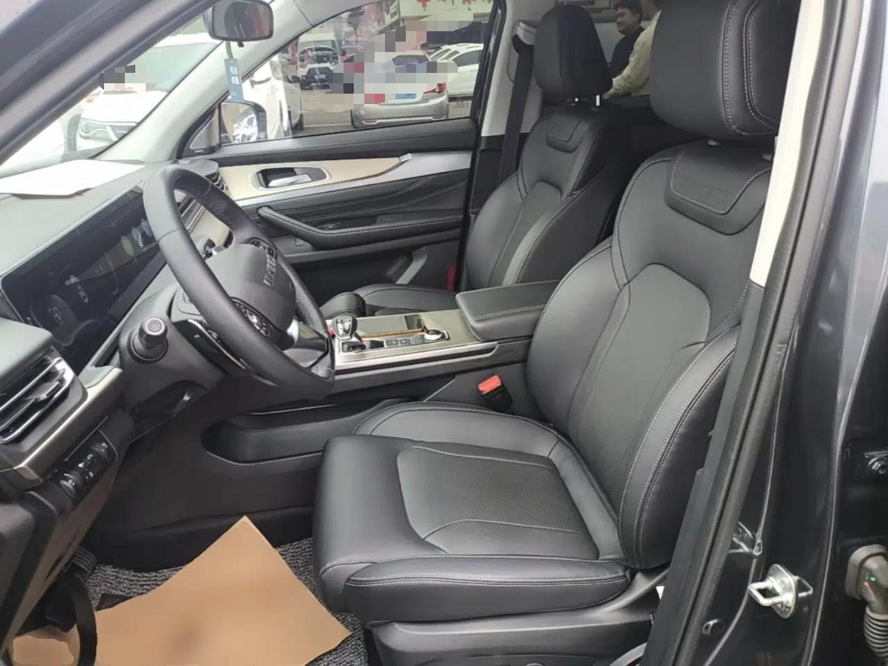 EXEED Lanyue 2022 Explore Edition 400T Four-Wheel Drive Star Edition 5 Seats — миниатюра 19