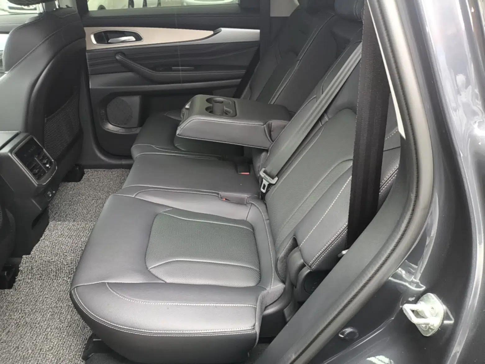 EXEED Lanyue 2022 Explore Edition 400T Four-Wheel Drive Star Edition 5 Seats — миниатюра 21