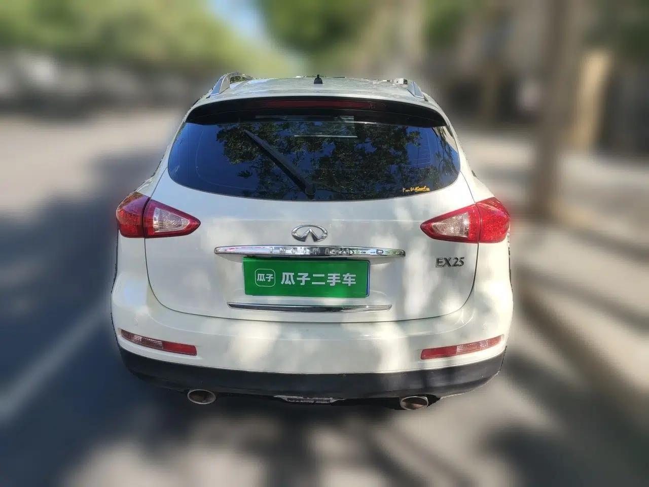 Infiniti EX  — миниатюра 5