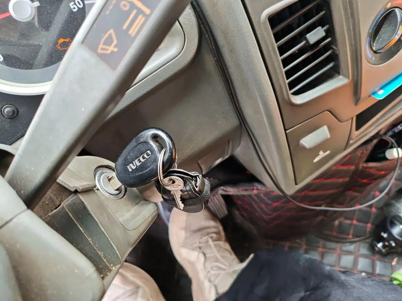 Iveco Daily 2014 2.5T-A35 NJ6485AC47Z4 — миниатюра 9