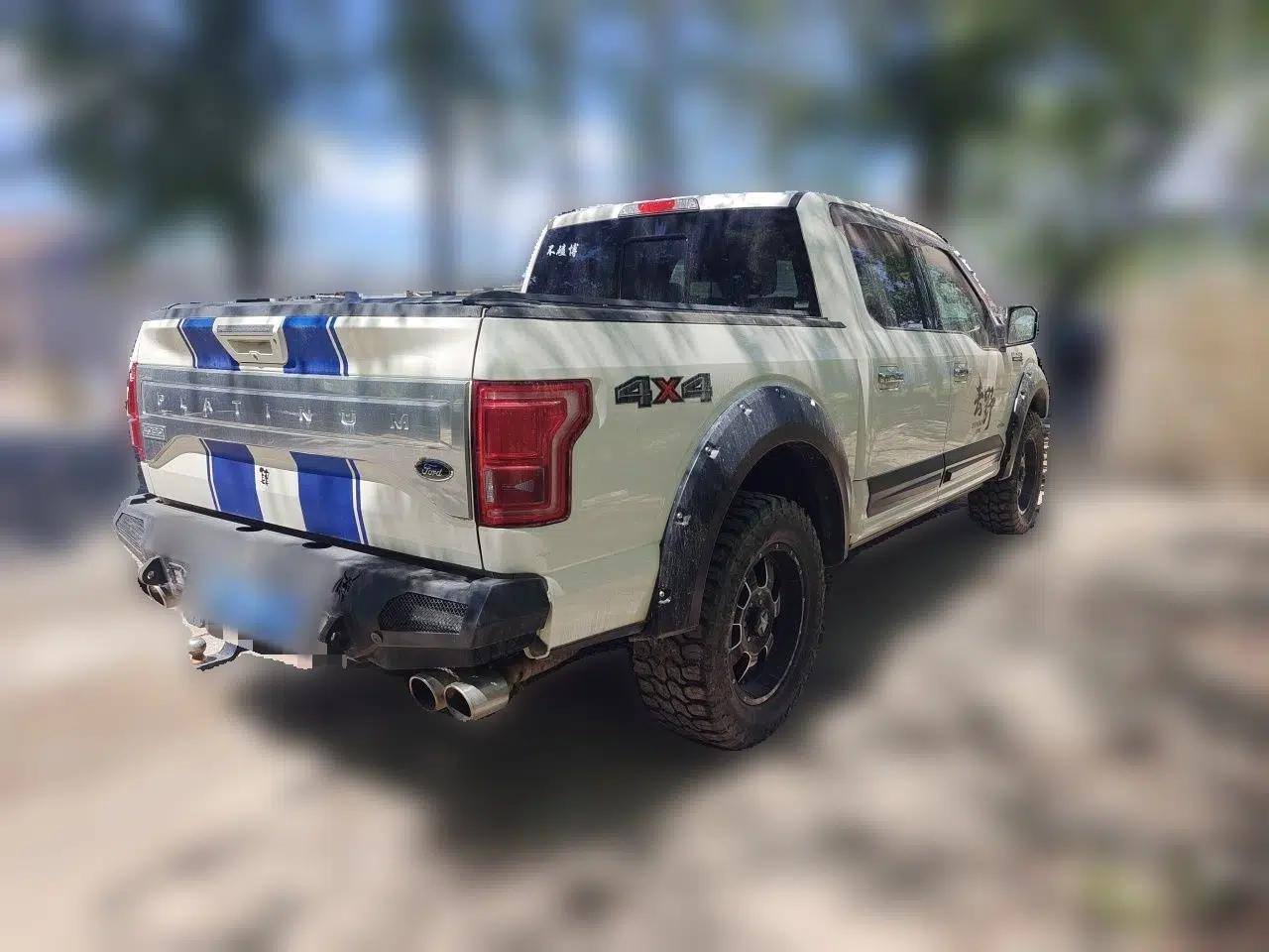 Ford F-150  — миниатюра 6