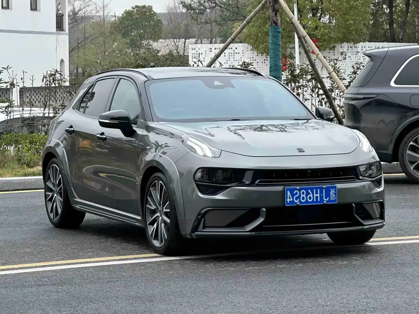 Lynk & Co 02 Hatchback 2022 2.0TD Pro — миниатюра 2